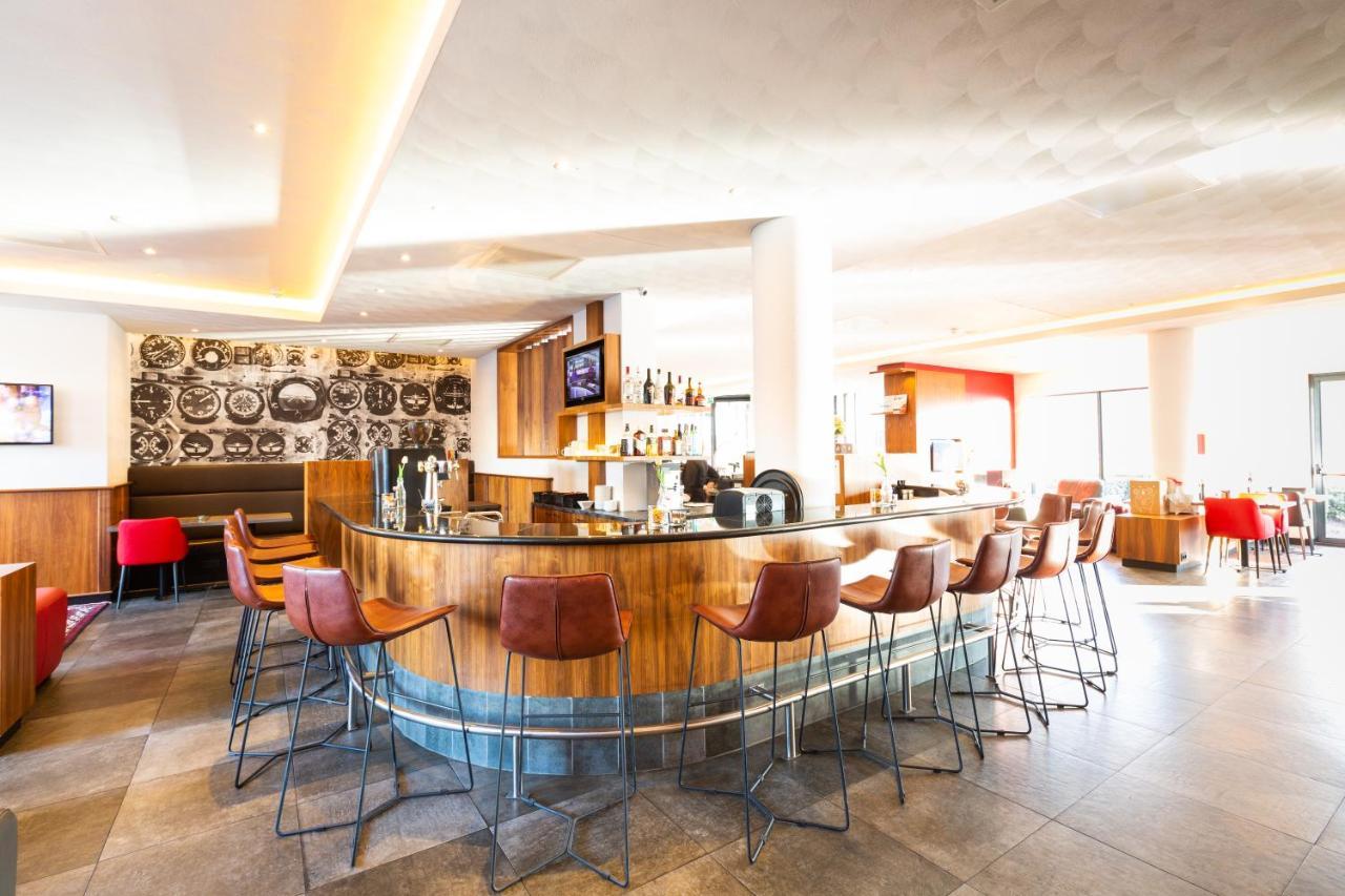 Bastion Hotel Amsterdam Airport Hoofddorp Bagian luar foto