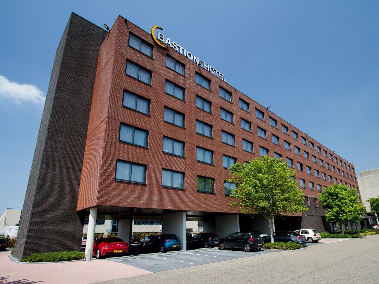 Bastion Hotel Amsterdam Airport Hoofddorp Bagian luar foto