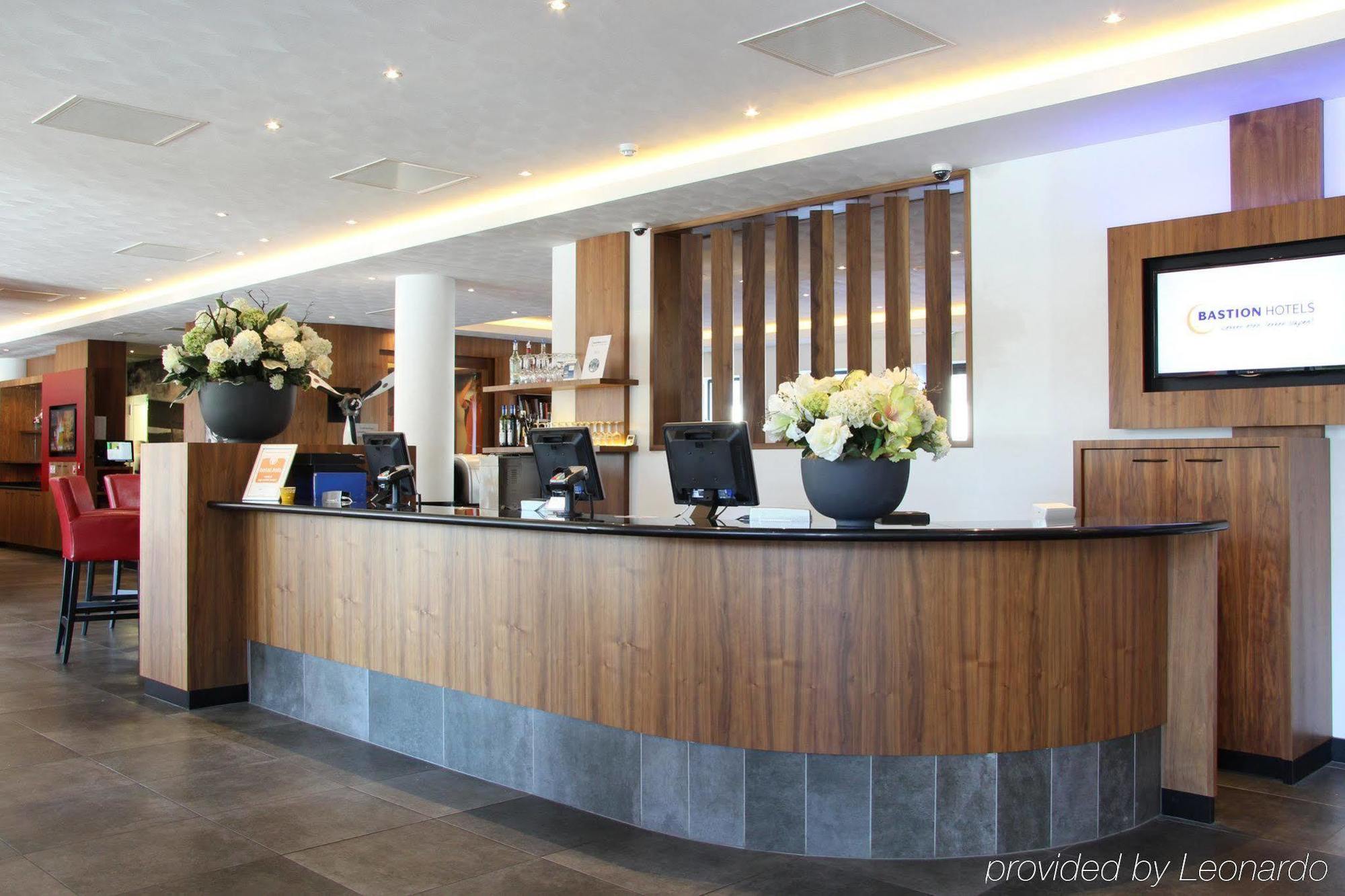 Bastion Hotel Amsterdam Airport Hoofddorp Bagian luar foto
