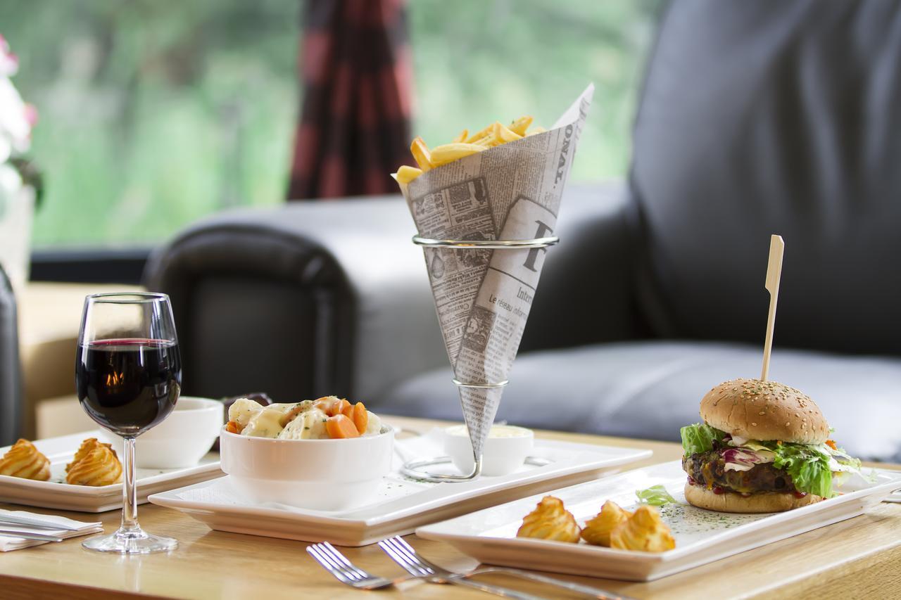 Bastion Hotel Amsterdam Airport Hoofddorp Bagian luar foto